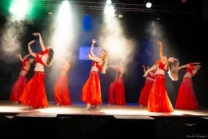 Cours débutant danse orientale Vitrolles ,les Milles, Rognac, Aix-en-Provence, Plan de campagne, Bouches du Rhône, Var, Paca, Cote d'Azur