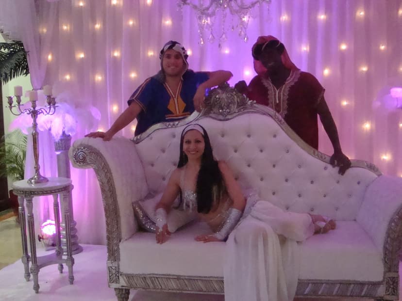 Spectacle et animation de danse orientale pour mariage bouches du rhône, var, paca, cote d'azur